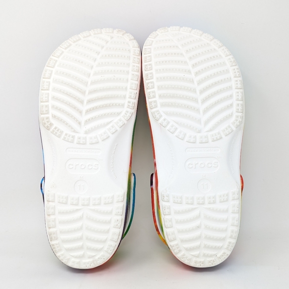 CROCS Classic Tie-Dye Graphic Clogs Mens 11 - Picture 4 of 7